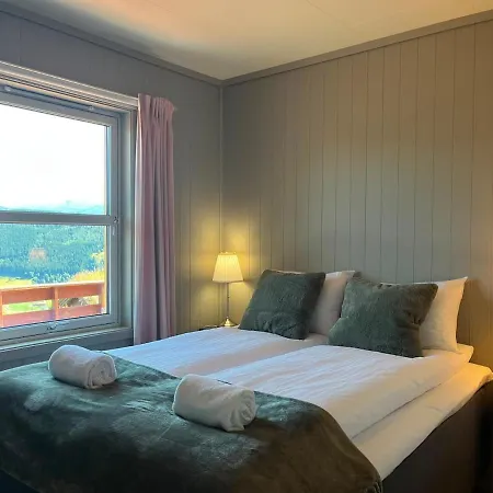 Amazing River Views - Private Sauna - Balcony! Voss