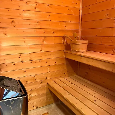 Amazing River Views - Private Sauna - Balcony! Voss