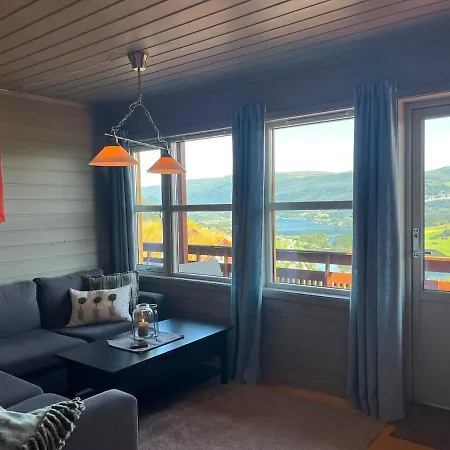 Amazing River Views - Private Sauna - Balcony! Voss